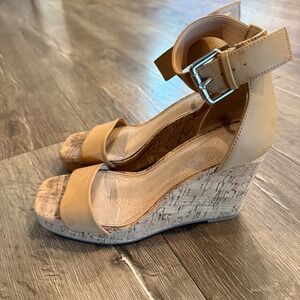 Madden Girl Amora Girls Size 6 Tan Cork Wedge Sandals Ankle Strap Open Toe